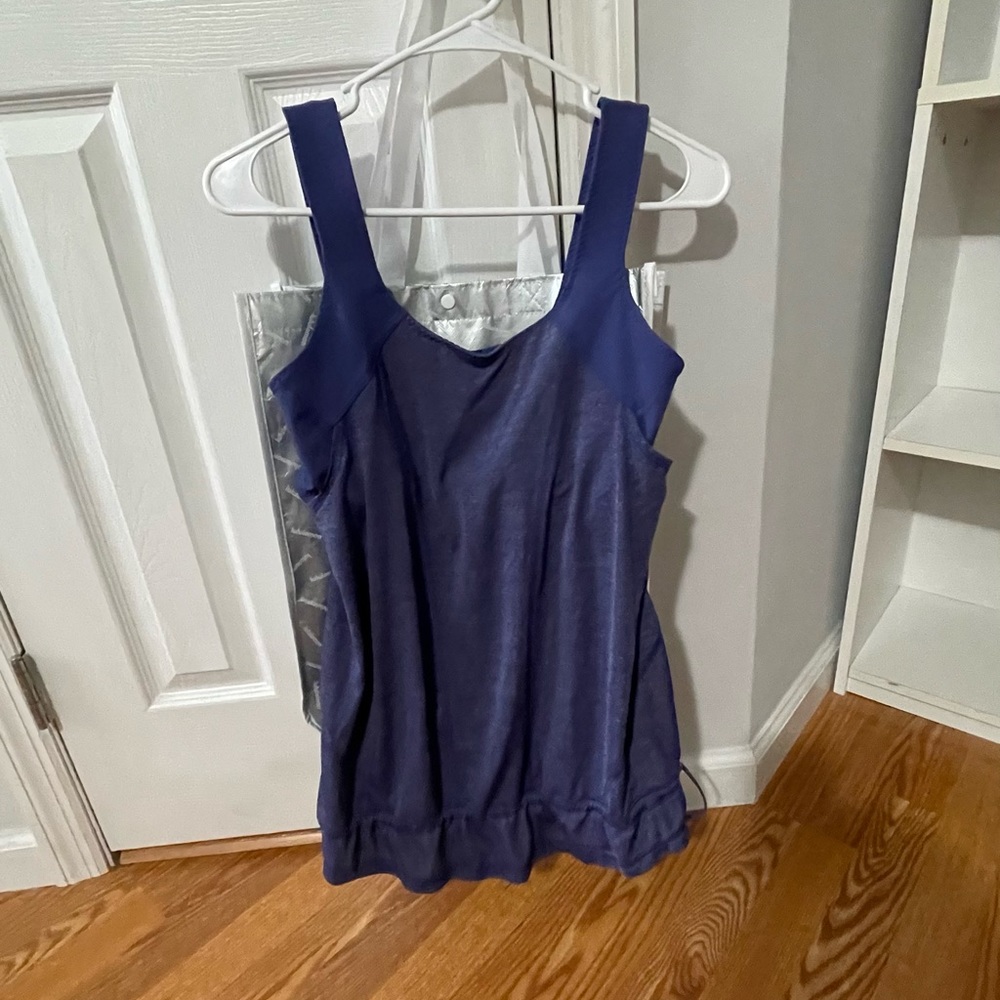 Lululemon tank top
